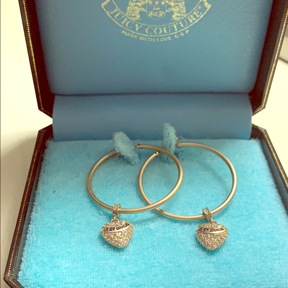 Juicy gold earrings